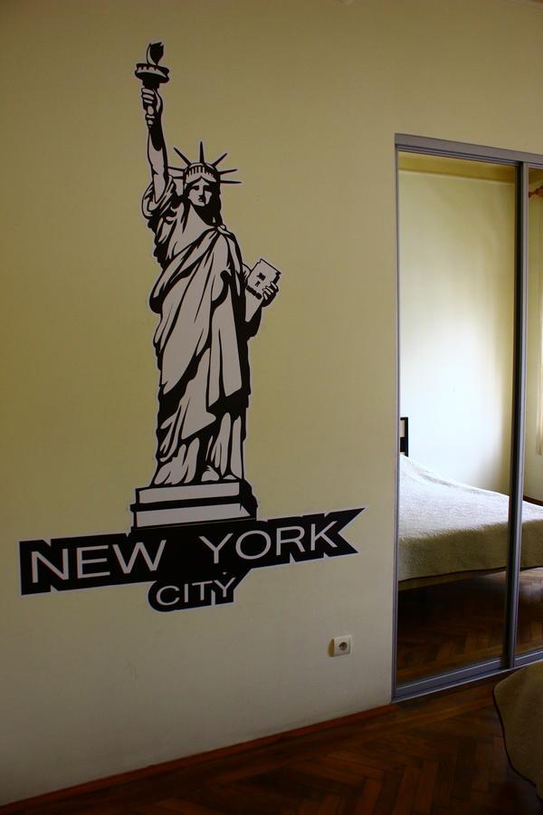 New York Hostel Lviv Luaran gambar